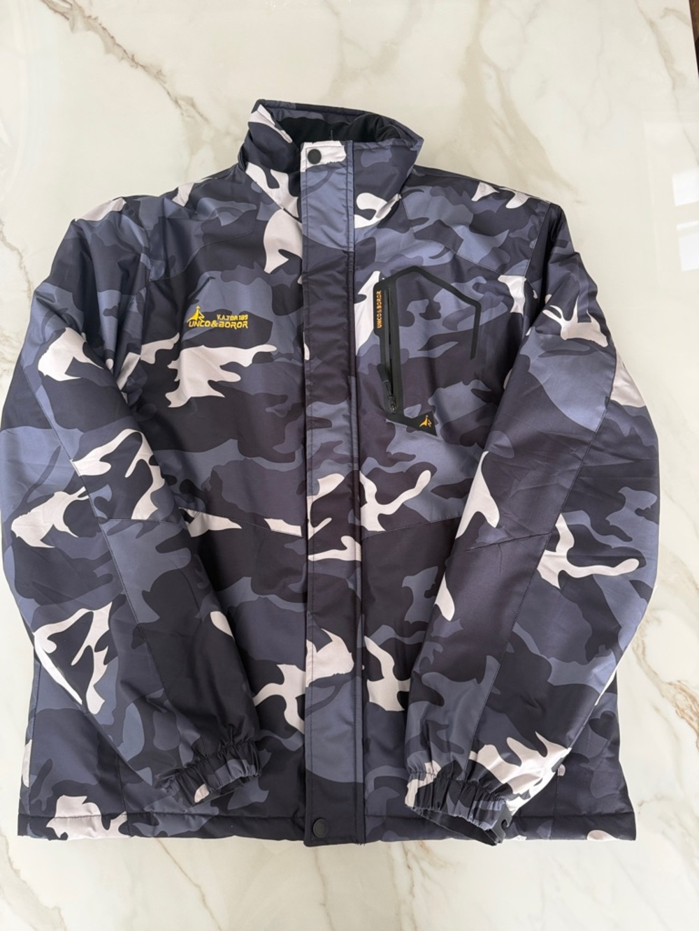 MOERDENG Gray & Black Camo Puffer Jacket